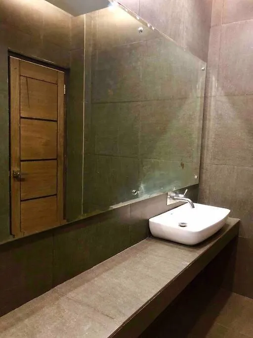 Big House W/Nice Location Near Sm & Ateneo 达沃 别墅